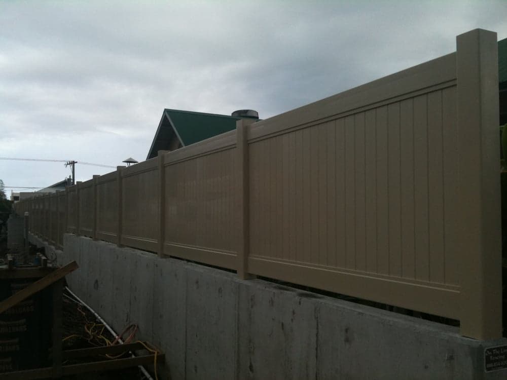vinyl commercial to residential plain white to creme tan grey — On The Line Fencing project, Big Island, Hawaii