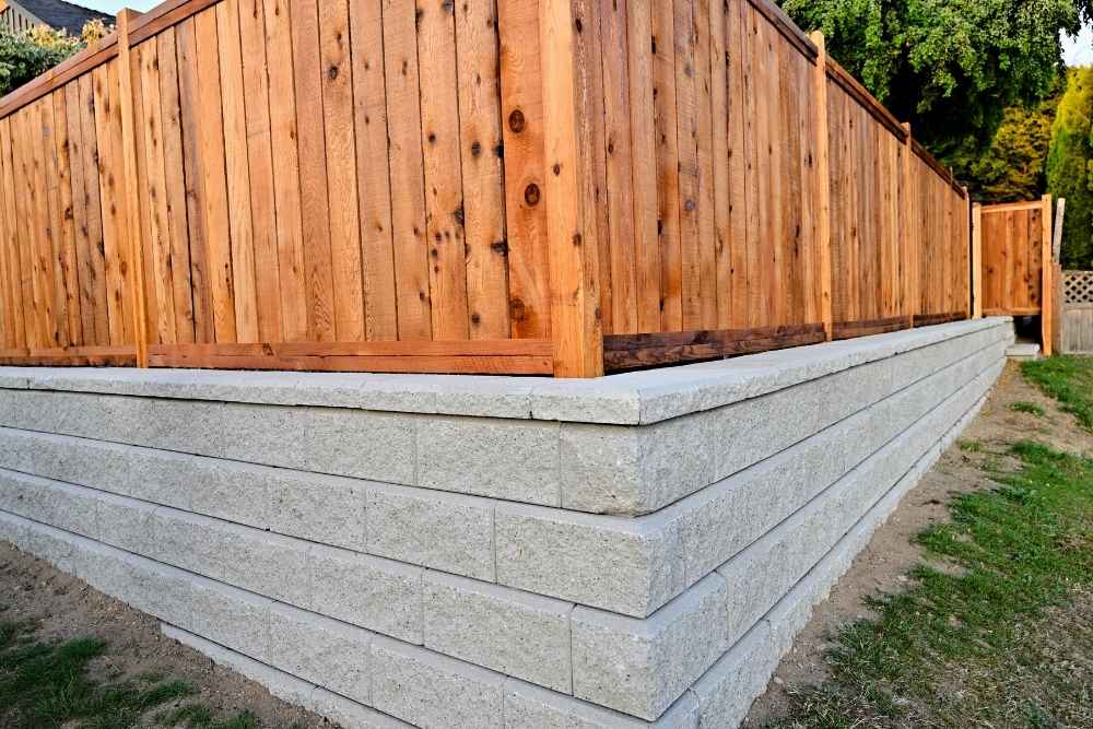 best fence material for Hawaiian climate