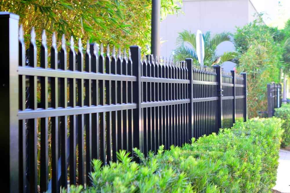 commercial fencing contractors Hakalau HI